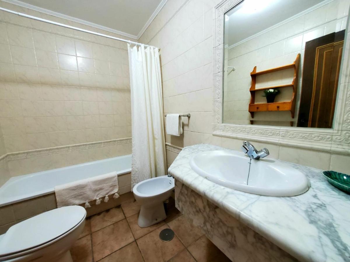 Apartamentos Turisticos Rosa Ribadeo Exterior foto